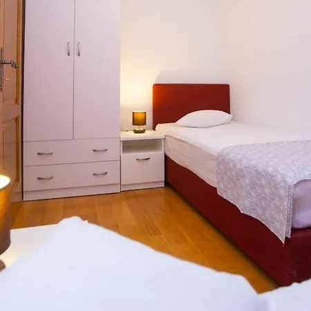 Vladimir #5 * Макарска