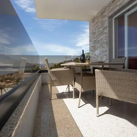 Vladimir #5 Апартаменты *