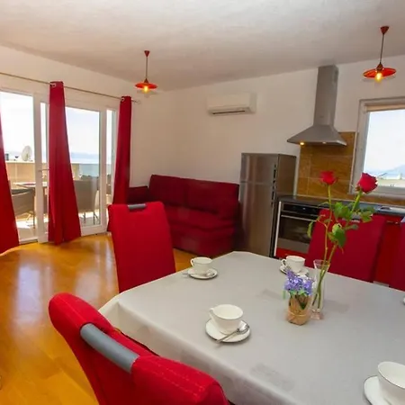 Apartment Vladimir #5 *