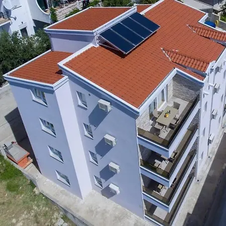 Vladimir #5 * Макарска